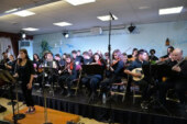 «Εν δράσει 2016»: Λαϊκή Ορχήστρα Μουσικού Σχολείου Πειραιά (video)