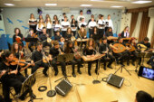 «Εν δράσει 2017»: Βυζαντινή – Παραδοσιακή Χορωδία και Σμυρναίικο σύνολο Μουσικού Σχολείου Πειραιά (video)