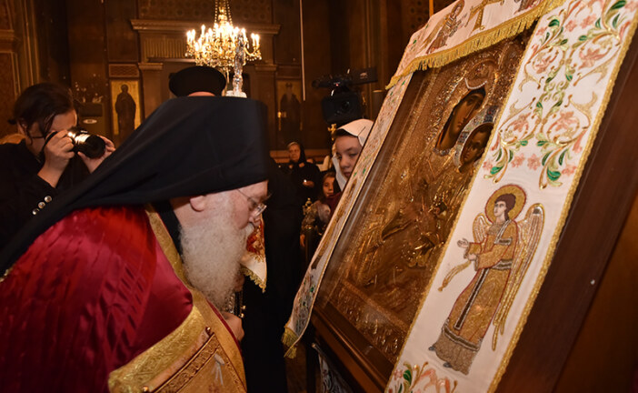 «Εν δράσει 2019»: Ενθρονίστηκε η «Παναγία Βηματάρισσα» στην Ευαγγελίστρια Πειραιώς