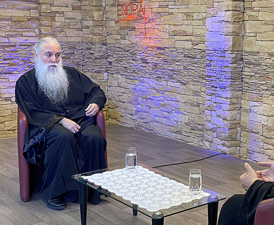 «Εν δράσει 2020»: π. Εφραίμ Τριανταφυλλόπουλος – ο π. Σπυρίδων Βασιλάκος