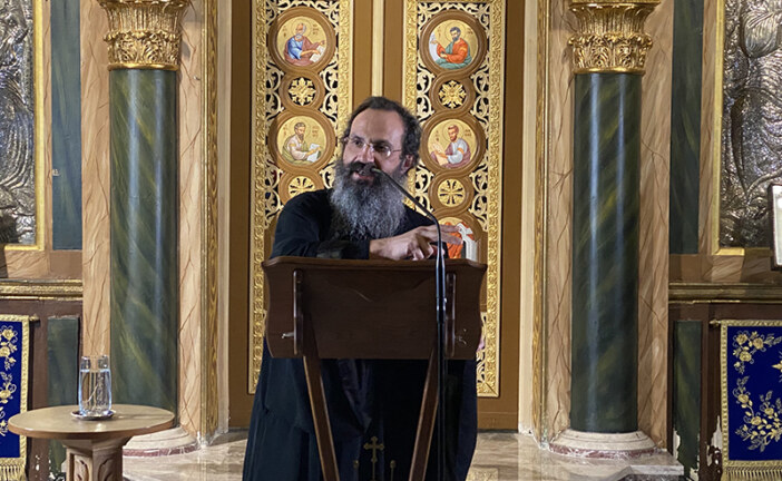 π. Σπυρίδων Βασιλάκος: Η συνάντηση του Αγίου Πατριάρχου με τον Μεγάλο Ασκητή