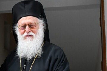 «ΕΝΟΡΙΑ εν δράσει 2025»: Αφιέρωμα στο μακαριστό Αρχιεπίσκοπο Αλβανίας κυρό Αναστάσιο, με τους π. Βασίλειο Θερμό, π. Σπυρίδωνα Τσιμούρη και Θανάση Παπαθανασίου